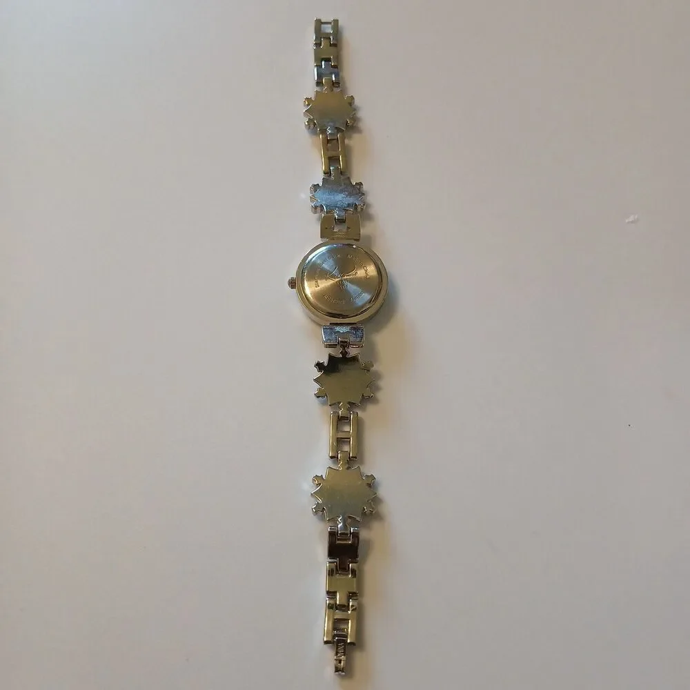 Kim Rogers Women's Silver Tone Winter Snowflake Quartz Movt Watch 11817 - Picture 10 of 13